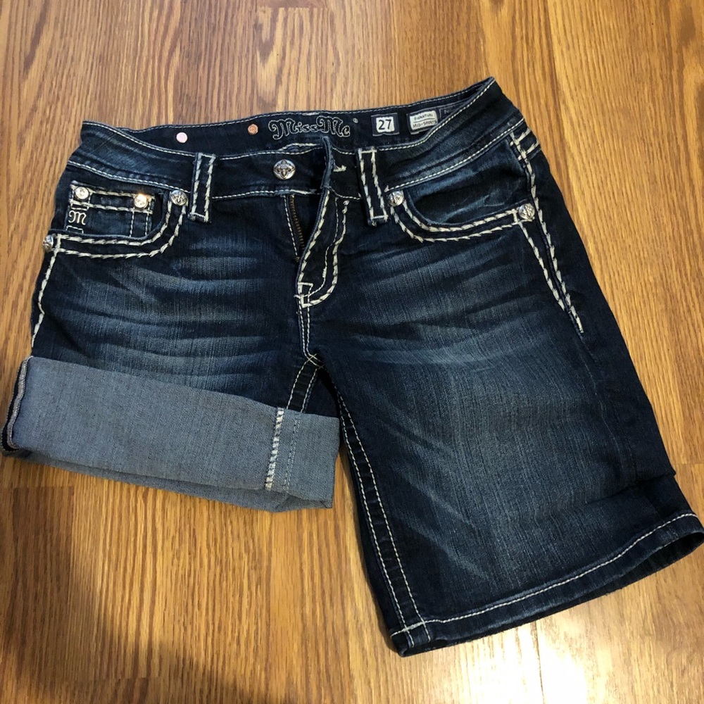 Miss Me Mid-Shorts
